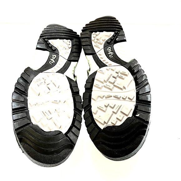 RYKA SLIP ON’S - Picture 10 of 13